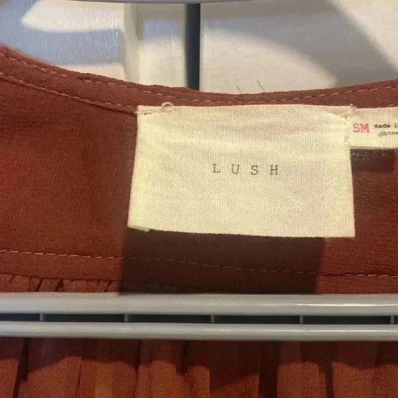 Chiffon blouse  size Small - Picture 5 of 8